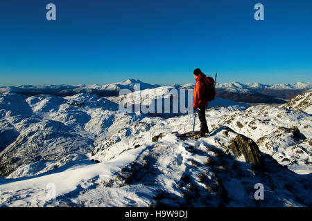 Ben Lomond und den Arrochar Alpen von Ben Venue, Southern Highlands, Loch Lomond und Trossachs National Park, Stirlingshire Stockfoto