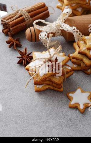 Weihnachten und Neujahr Cookies, Essen Nahaufnahme Stockfoto