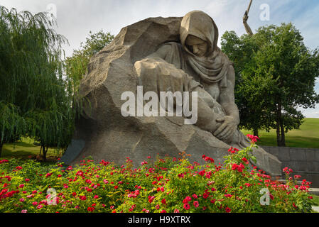 Skulptur der Mutter Kummer in den Platz der Trauer. Memorial Komplex Mamajew Kurgan in Wolgograd. Russland Stockfoto