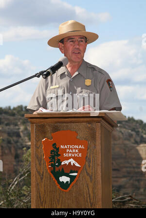 Grand Canyon Nps 8785817604 Bright Angel Trail Renovierung Hingabe - Dave Uberuaga - 18. Mai 2013 - 224 Stockfoto