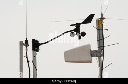 Der Big Windy Complex Wildlands Fire, der vom USDA Forest Service und interinstitutionellen Partnern verwaltet wird, hebt die Herausforderungen der Waldbrandbewirtschaftung und Landsanierung in Oregon hervor. Stockfoto