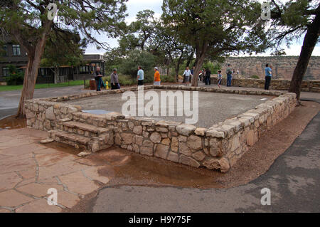 Grand Canyon Nps 5953054546 Grand Canyon Hopi House Dance Plattform 0095 Stockfoto