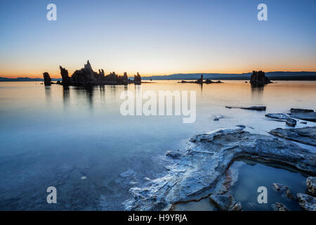 Mono Lake, Sunrise Over Mono Lake Stockfoto