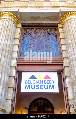 Eingang zum belgischen Bier Museum, Brüssel, Belgien Stockfoto