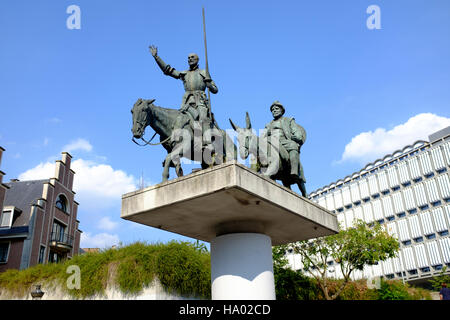 Statue von Don Quijote und Sancho Panza, Brüssel, Belgien (Replik der Statue 1930 in Madrid) Stockfoto