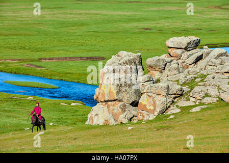 Mongolei, Provinz Arkhangai, mongolische Horserider in der steppe Stockfoto