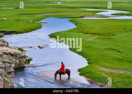 Mongolei, Provinz Arkhangai, mongolische Horserider in der steppe Stockfoto