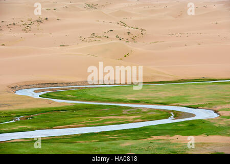 Mongolei, Provinz Zavkhan, menschenleeren Landschaft aus Sanddünen in der steppe Stockfoto