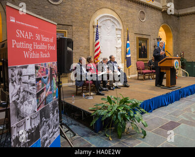 Usdagov 15651485337 20141120-FNS-RBN-3343 Stockfoto