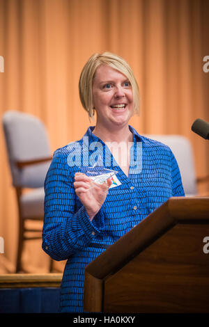 Das Landwirtschaftsministerium hielt eine LGBT-Observanz im Jefferson Auditorium in Washington D.C. ab, bei der die Rechte und das Bewusstsein der LGBT im Kontext des öffentlichen Dienstes und der Verwaltung der Abteilungen hervorgehoben wurden. Stockfoto