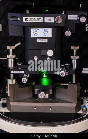 Ein Rasterkraftmikroskope im Department of Materials Science am Institut für Kernphysik in Krakau, Polen Stockfoto