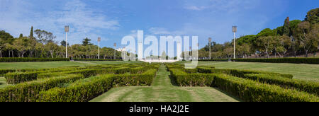 Der Park Eduardo VII übersehen oder Vista Aussichtspunkt in Lissabon, Portugal. Der größte Park im Stadtzentrum und ein Wahrzeichen. Stockfoto