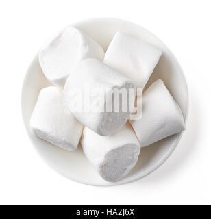 Marshmallows in weiße Schüssel isoliert auf weißem Hintergrund, Ansicht von oben Stockfoto