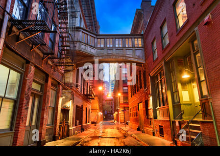 Gasse im Stadtteil Tribeca in New York City. Stockfoto