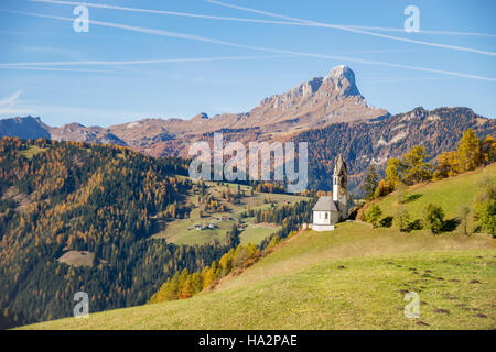 Kirche in Bergen, Wengen, Südtirol, Italien Stockfoto