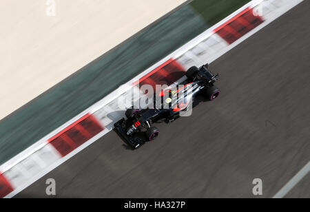 McLaren Honda's Jenson Button beim Training drei am Yas Marina Circuit in Abu Dhabi. Stockfoto