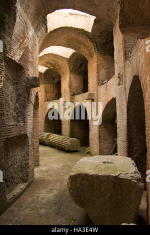 Neronische Flavian Amphitheater, römische Ruinen, in Pozzuoli, Neapel, Kampanien, Italien, Europa Stockfoto