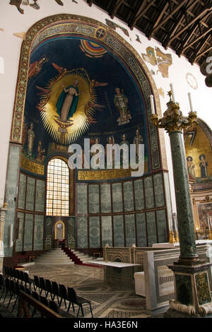 Altar der Kathedrale von Salerno, Duomo di Salermo, Kampanien, Italien, Europa Stockfoto