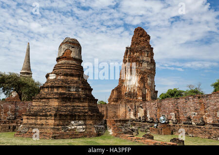 Detail der Wat Mahathat, Tempel der großen Reliquie, ein buddhistischer Tempel in Ayutthaya, Zentralthailand Stockfoto