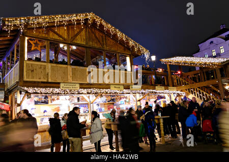 Deutsche Weihnachtsmärkte, München, Oberbayern, Deutschland, Europa, Stockfoto