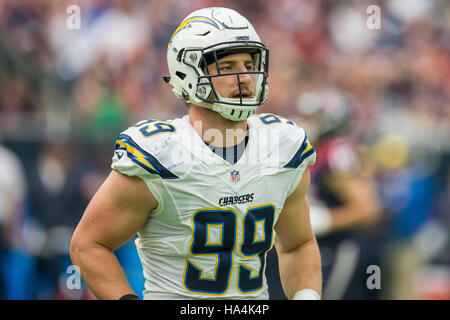 Houston, Texas, USA. 27. November 2016. San Diego Chargers defensive end Joey Bosa (99) im 1. Quartal ein NFL-Spiel zwischen den Houston Texans und die San Diego Chargers NRG-Stadion in Houston, TX am 27. November 2016. Die Ladegeräte gewann das Spiel 21-13. Bildnachweis: Trask Smith/ZUMA Draht/Alamy Live-Nachrichten Stockfoto