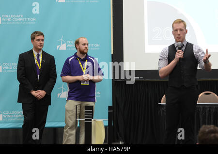 Das Energieministerium (DOE) setzt sein Engagement für die Förderung sauberer Energielösungen und die Verringerung des CO2-Fußabdrucks des Landes fort und konzentriert sich dabei auf Energieinnovation und Politik zur Bewältigung umweltpolitischer Herausforderungen. Stockfoto