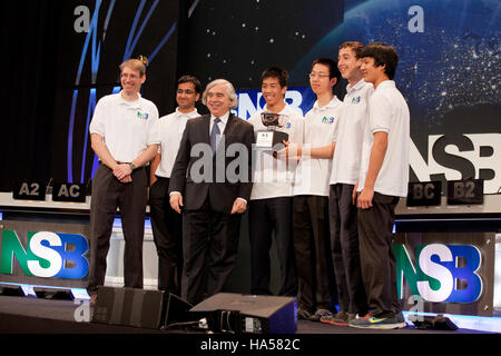 Das Energieministerium setzt die Energiepolitik der USA fort, die sich auf die Verringerung der Umweltauswirkungen, die Förderung sauberer Energietechnologien und die Erzielung eines nachhaltigen Wachstums durch Energieeffizienz und Innovation konzentriert. Stockfoto