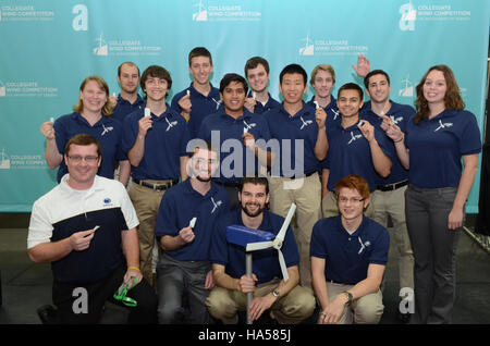 Das Energieministerium setzt sein Engagement für die Förderung sauberer Energietechnologien und -Strategien fort, um den Klimawandel einzudämmen und eine nachhaltige Energiezukunft zu gewährleisten. Stockfoto