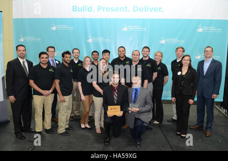 Das Engagement des Energieministeriums für nachhaltige Energiepraktiken setzt sich durch seine verschiedenen Initiativen fort, die sich auf Energieeinsparung, erneuerbare Energien und Klimaschutz konzentrieren. Stockfoto