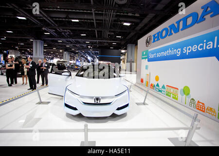 Dieses Bild zeigt ein kürzlich durchgeführtes Projekt des Energieministeriums, das sich auf Nachhaltigkeit und saubere Energielösungen konzentriert. Das DOE arbeitet weiterhin an der Weiterentwicklung von Technologien zur Bekämpfung des Klimawandels und zur Förderung grüner Energie. Stockfoto