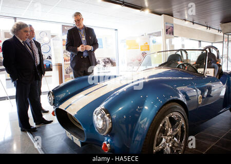 Das Energieministerium setzt sich weiterhin für nachhaltige Energielösungen ein und konzentriert sich dabei auf Energieeffizienz und Umweltpolitik, um den Klimawandel und die energiepolitischen Herausforderungen zu begegnen. Stockfoto