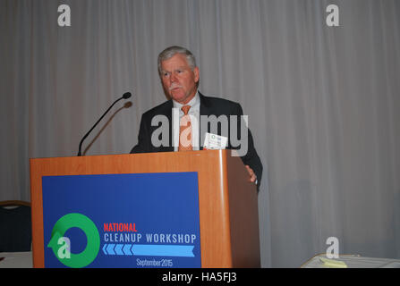 Das Energieministerium setzt seinen Schwerpunkt weiterhin auf die Verbesserung der Energiesysteme des Landes und setzt sich für nachhaltige Energielösungen und politische Verbesserungen ein. Stockfoto