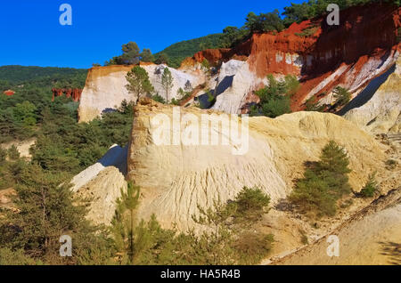 Rustel Ockerfelsen - Rustel Colorado, Ocker, Luberon, Provence, Frankreich Stockfoto