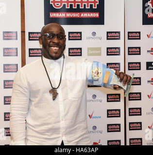 Kenny Allstar Best DJ 2016 besucht der Urban Music Awards in Porchester Hall am 26. November 2016 in London, England. Stockfoto