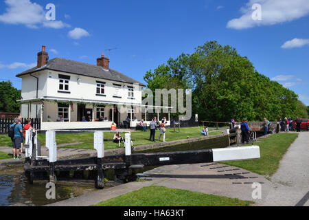 Stenson Lock und Café auf dem Trent & Mersey Kanal in Derbyshire Stockfoto