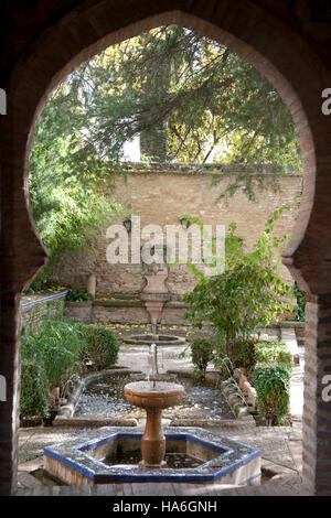 Innenhof-Gärten im Palacio de Mondragon Ronda, Andalusien Spanien Stockfoto