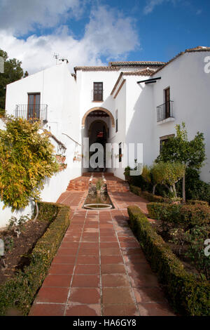 Innenhof-Gärten im Palacio de Mondragon Ronda, Andalusien Spanien Stockfoto