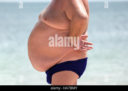 Mann mit Bauch. Stockfoto
