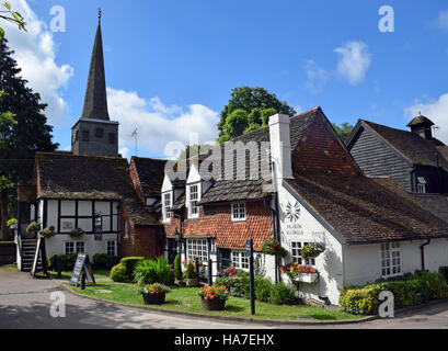 Ye Olde Six Bells Pub, Horley, Surrey (2 von 2) Stockfoto