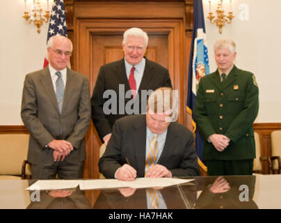 Usdagov 5491860045 Wochen Act Centennial Stockfoto