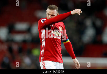 Manchester Uniteds Wayne Rooney Wanderungen ab niedergeschlagen nach dem Premier-League-Spiel im Old Trafford, London. Stockfoto