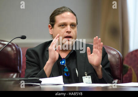 Dieses Bild zeigt die Bemühungen des US-Landwirtschaftsministeriums in den Bereichen landwirtschaftliche Entwicklung, Erhaltung und ländliche Unterstützung. Das USDA spielt eine Schlüsselrolle bei der Lebensmittelsicherheit, der Agrarpolitik und dem Wirtschaftswachstum in den Vereinigten Staaten. Stockfoto