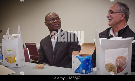 Der Animal and Plant Health Inspection Service (APHIS) des USDA konzentriert sich auf den Schutz landwirtschaftlicher Ressourcen durch die Überwachung und Kontrolle von Schädlings- und Krankheitsausbrüchen, um die Gesundheit von Pflanzen und Tieren in den USA und ihren Nationalparks zu gewährleisten. Stockfoto