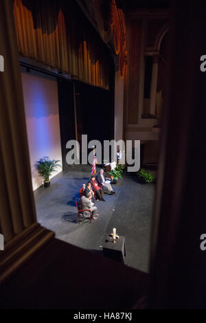 Das USDA nahm an einer Veranstaltung der Bundesregierung im Lincoln Theater Teil, um den Holocaust zu erinnern und betonte die Bedeutung der Zusammenarbeit zwischen den Behörden bei der Förderung von Bewusstsein und Bildung. Stockfoto