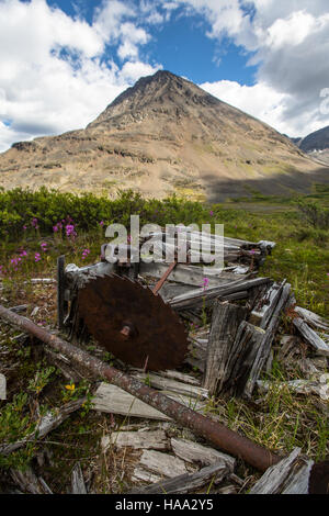 Bremner Equipment im Alaska National Park stellt wichtige Maschinen und Technologien für den Betrieb des Parks bereit und unterstützt so Instandhaltungs- und Naturschutzmaßnahmen. Stockfoto