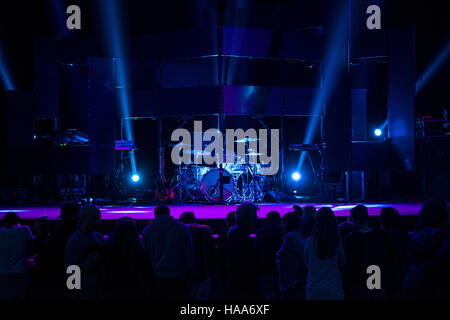 Padua, Italien. 27. November 2016. Planet Funk erinnern Tour 2016. Der Planet Funk zurück auf die Bühne der Grand Theater Geox Padua für ihre "erinnern-Tour". Bildnachweis: Roberto Silvino/Pacific Press/Alamy Live-Nachrichten Stockfoto