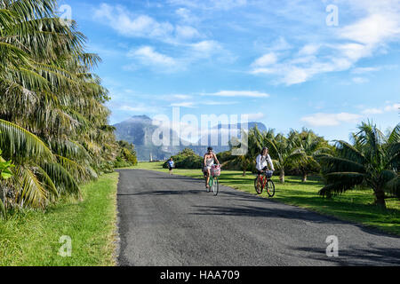 Personen Radfahren auf Lord Howe Island, New South Wales, Australien Stockfoto