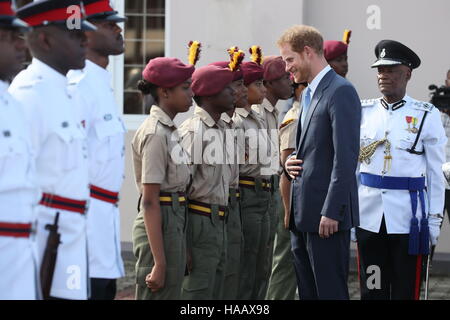 Prinz Harry kommt in Grenada Kreuzfahrthafen in Grenada, während der zweiten Etappe seiner karibischen Tour. Stockfoto