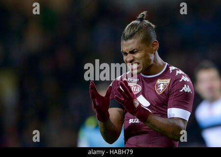 Turin, Italien. 29. November 2016: Josef Martinez von Torino FC ist enttäuscht, während die TIM Cup Fußballspiel zwischen FC Turin und AC Pisa. Bildnachweis: Nicolò Campo/Alamy Live-Nachrichten Stockfoto