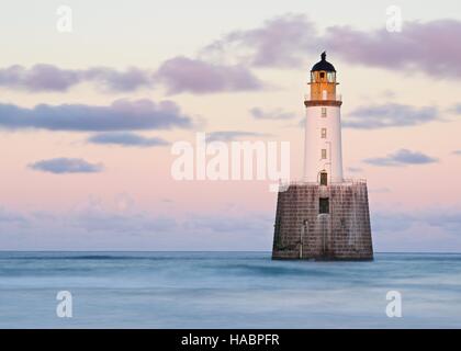 Sonnenuntergang am berühmten Rattray Head Lighthouse Stockfoto